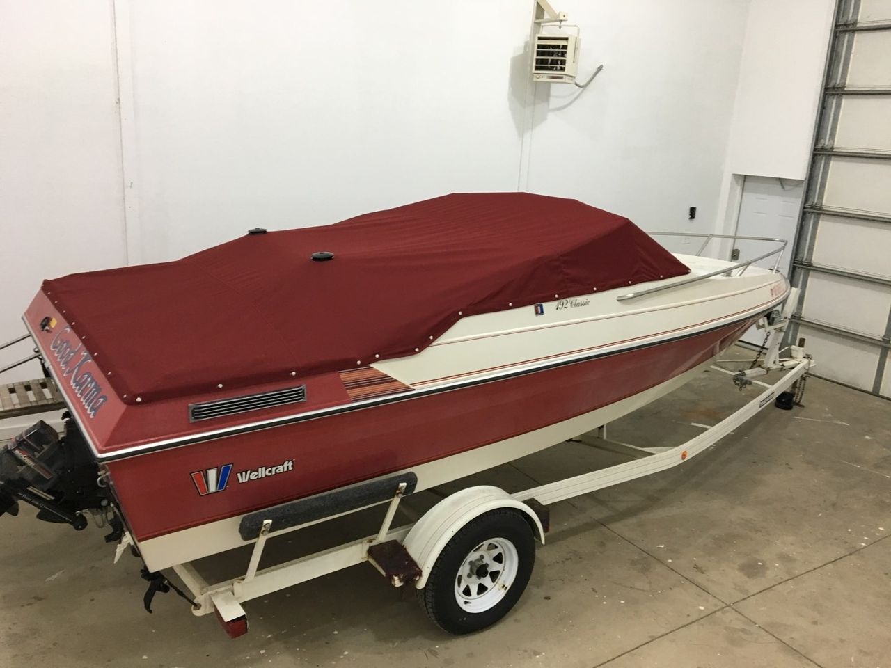 View Burgundy boat cover
